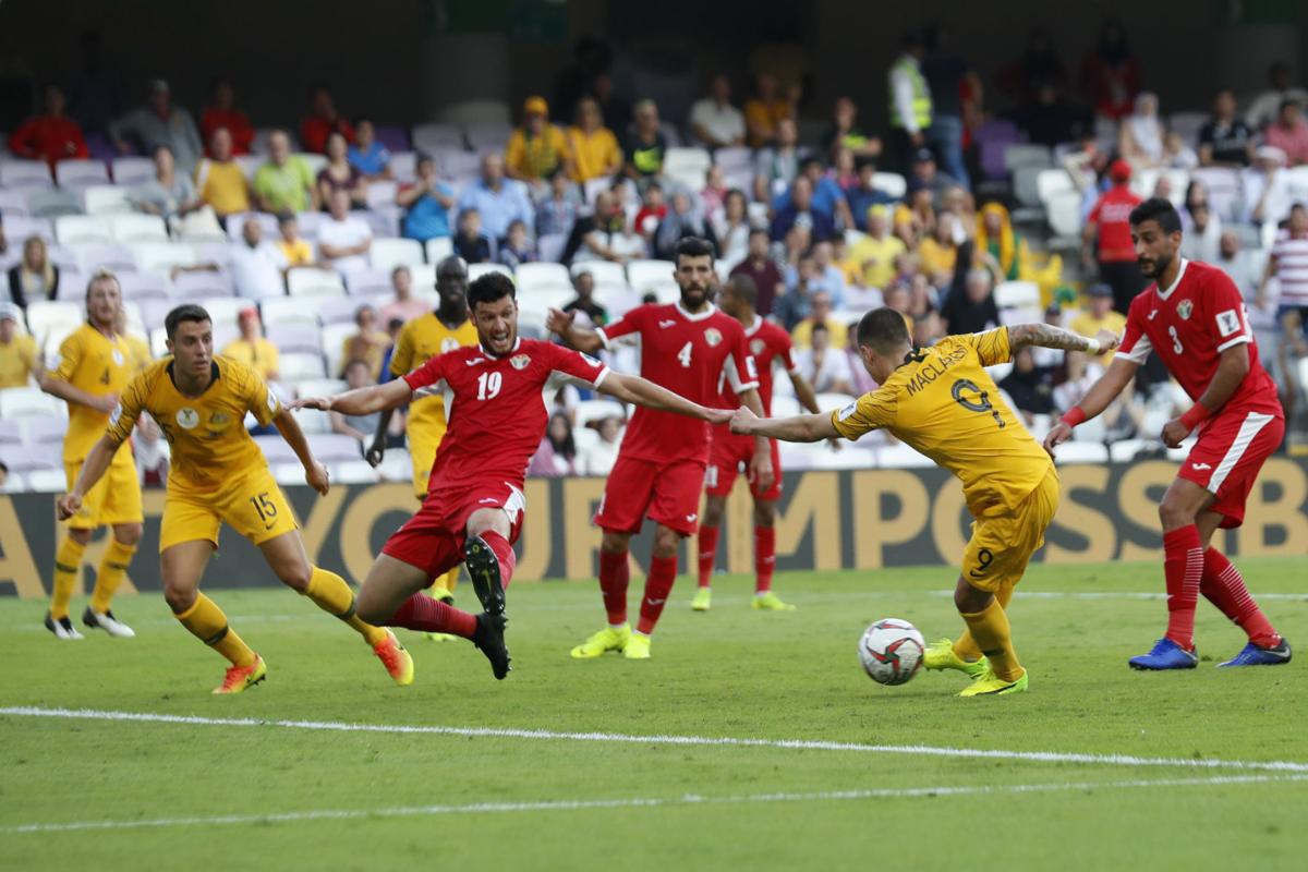 南半球的劲旅澳大利亚队0:1输给了来自于西亚的约旦队,奉献了本届大赛