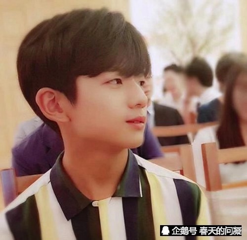 当年的表情包小孩已经长大了,"黑炭男孩"这次是成功逆袭了吗?