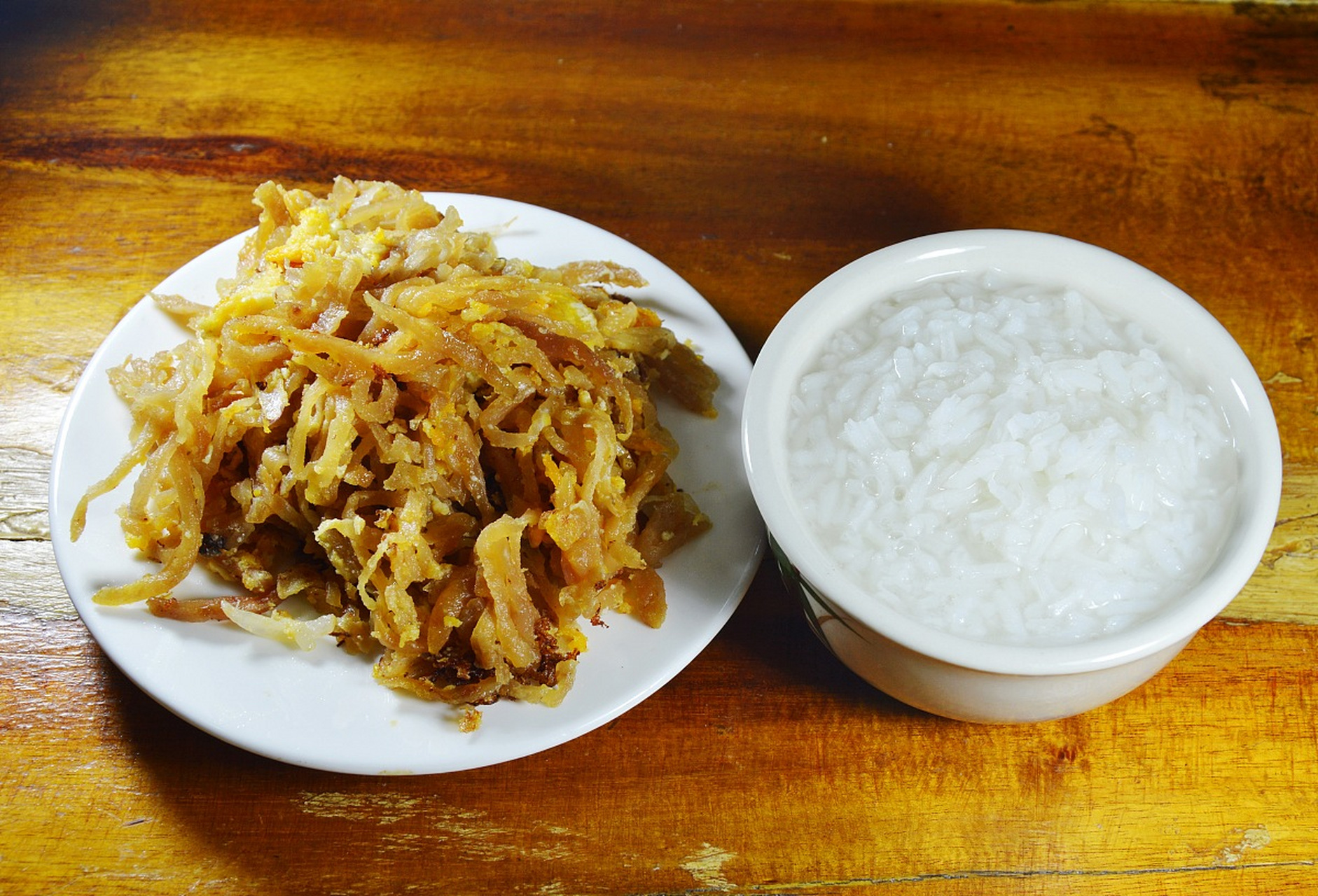 日本男子吃白饭咸菜20年存467万.