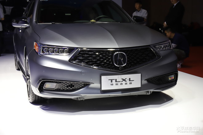 讴歌tlx-l车展图片