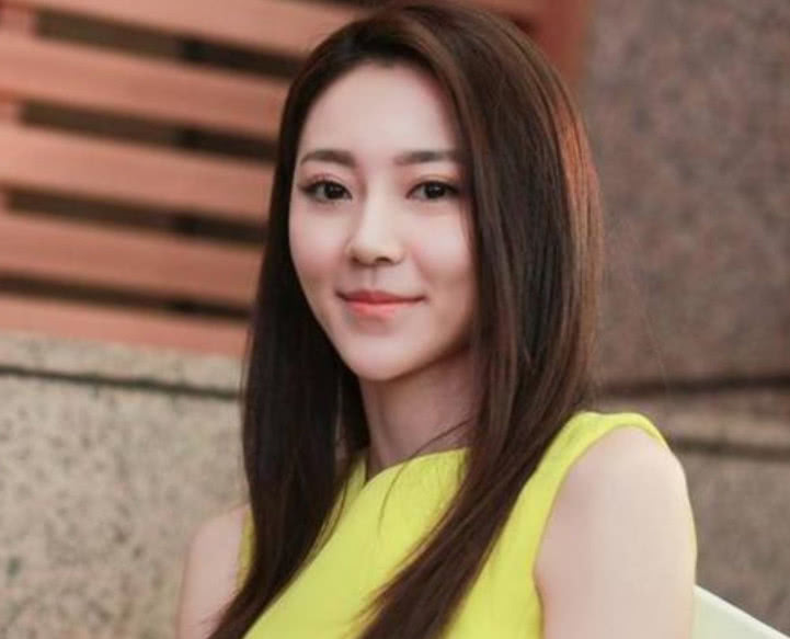 1米69的黄梦莹仅94斤,靠的是早上的这个习惯,粉丝:很有效