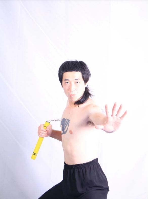 李小龙模仿者惹众怒,"神兽"玄武跳出来扬言要打出"血"打趴下