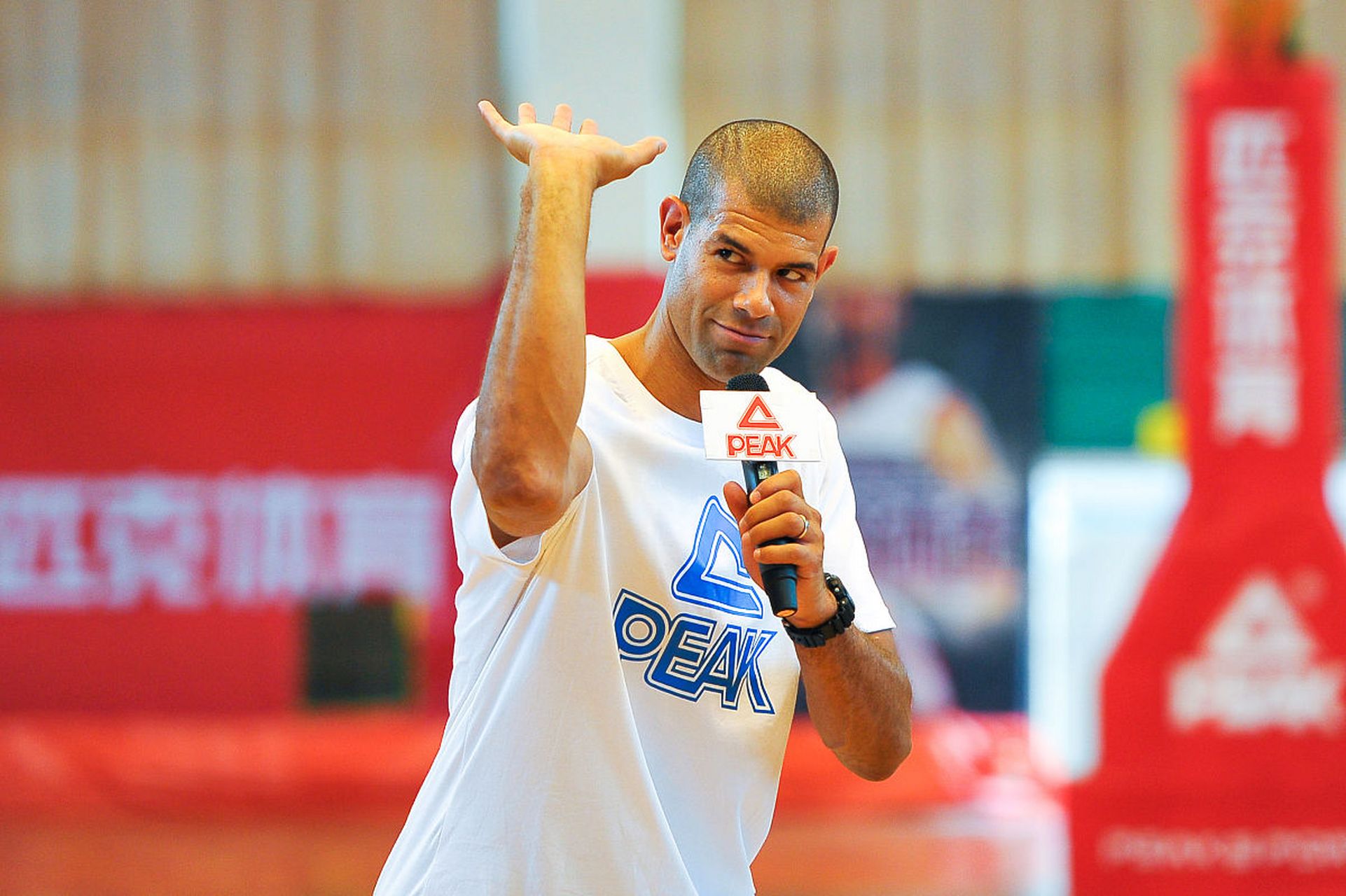 肖恩-巴蒂尔,1978年9月9日出生,身高2.