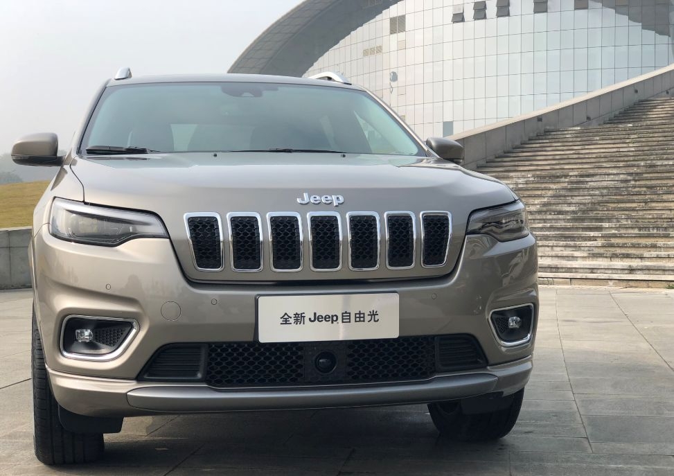 是"睡醒"还是"觉醒"?试驾jeep新自由光
