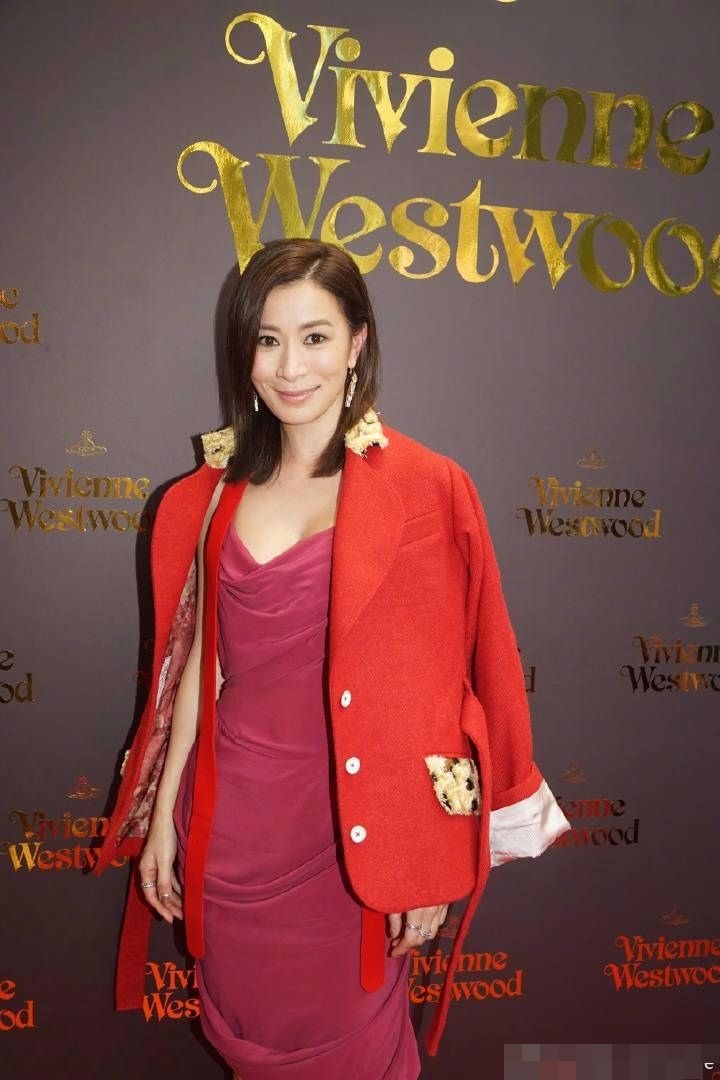 当年最后一名小花,佘诗曼的表演不仅是一种演技,更是