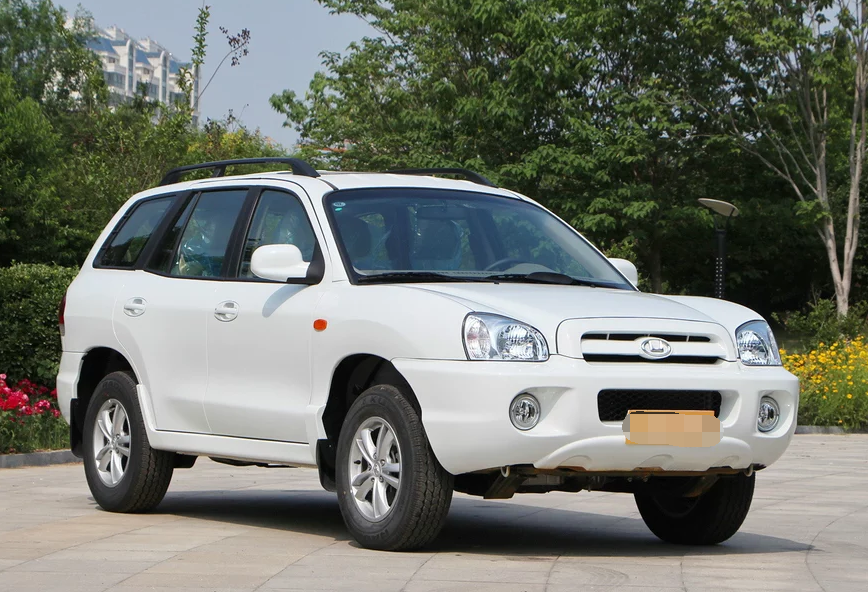 华泰汽车-经典圣达菲,外观大气时尚,造型非常新颖!