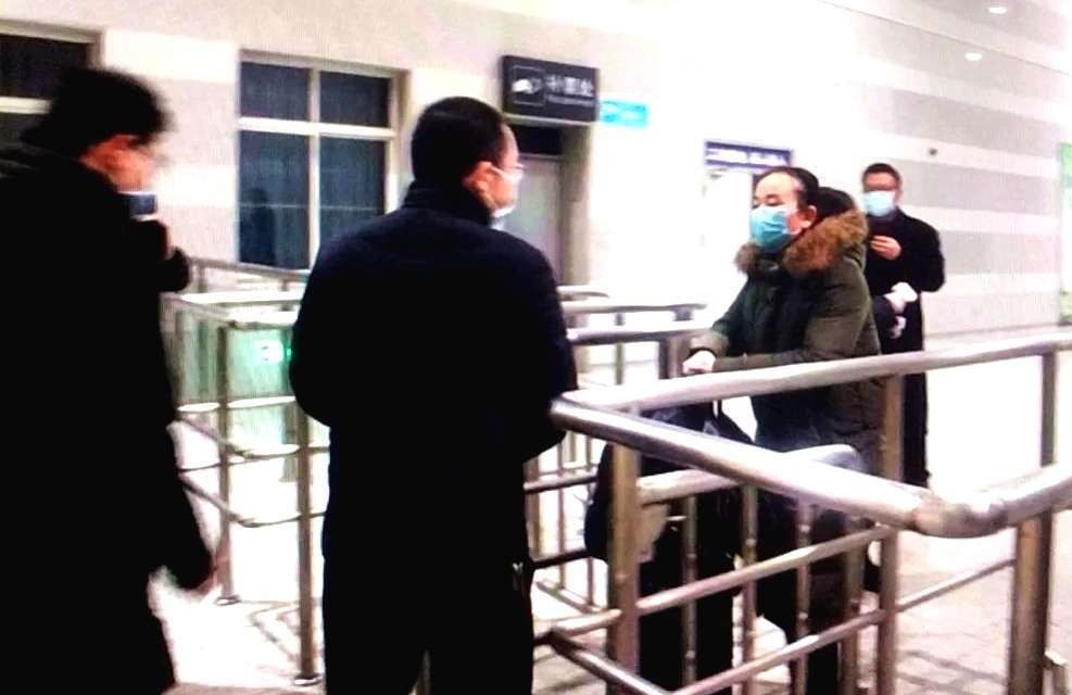 k1281次列车在黄州站为她一人停靠