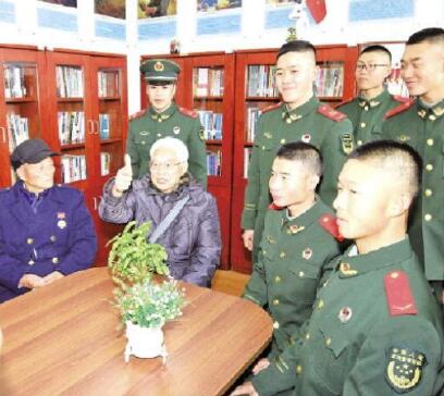 17名耄耋老兵"回家"过年 这个军礼致敬70年