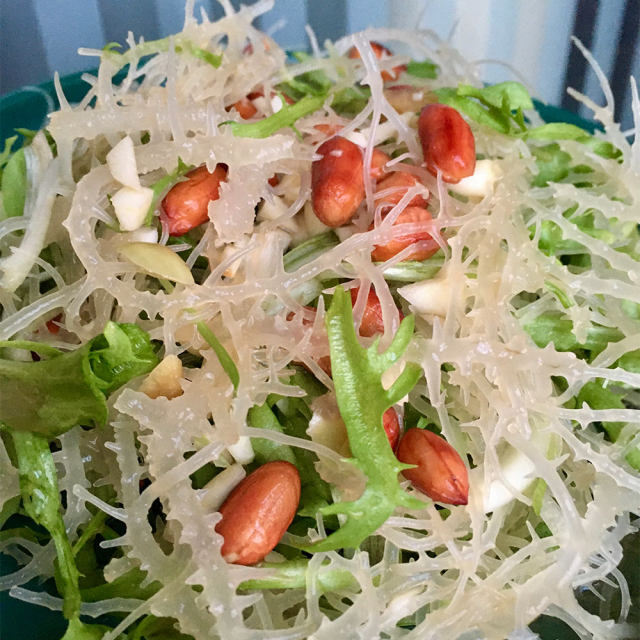 花生苦菊拌石花菜,清新爽口