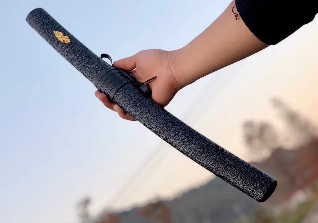 暗影杀手,短武士刀