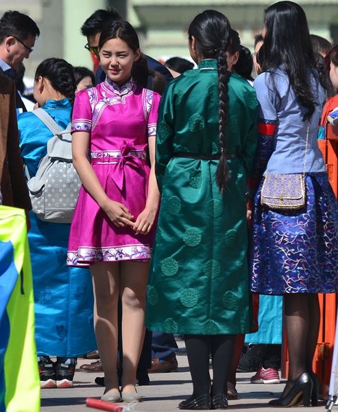 的对话了,在屏气聆听……这是蒙古民歌《乌兰巴托的夜》中的一句歌词