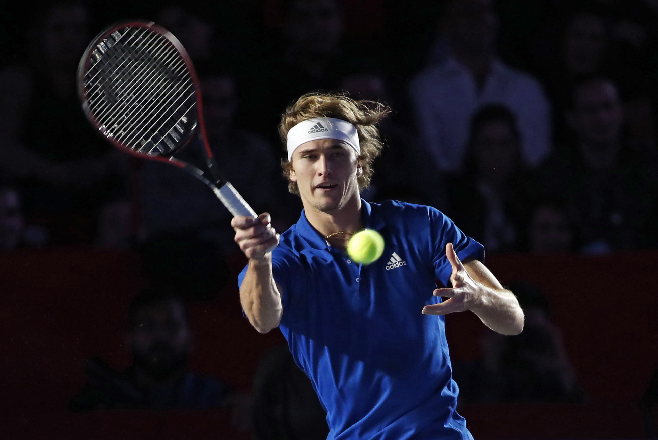 网球——表演赛:费德勒胜亚历山大·兹维列夫(25)