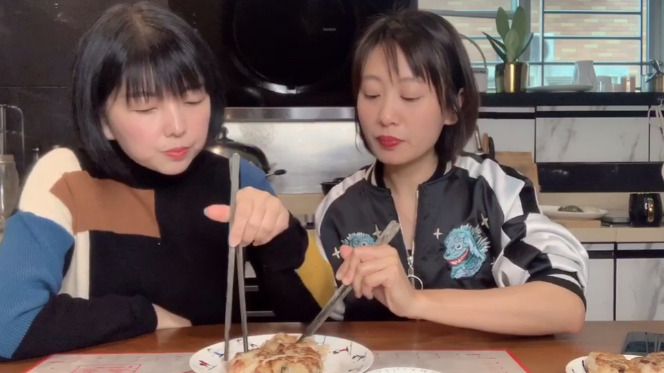 潮汕好吃妹在家做潮式萝卜糕,新鲜料足,好吃耶,外形小翻车哈哈