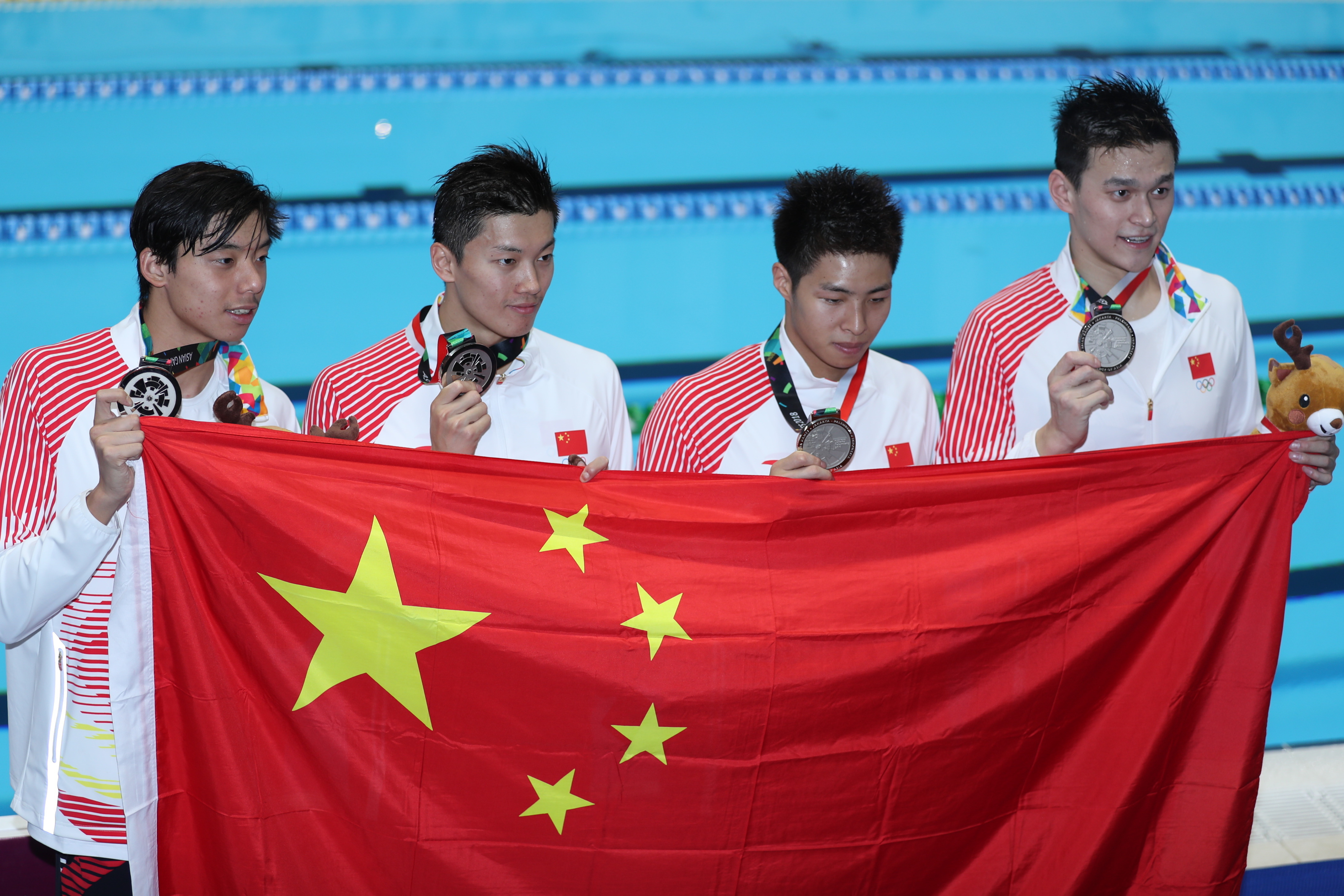 游泳——男子4x200米自由泳接力颁奖仪式(5)
