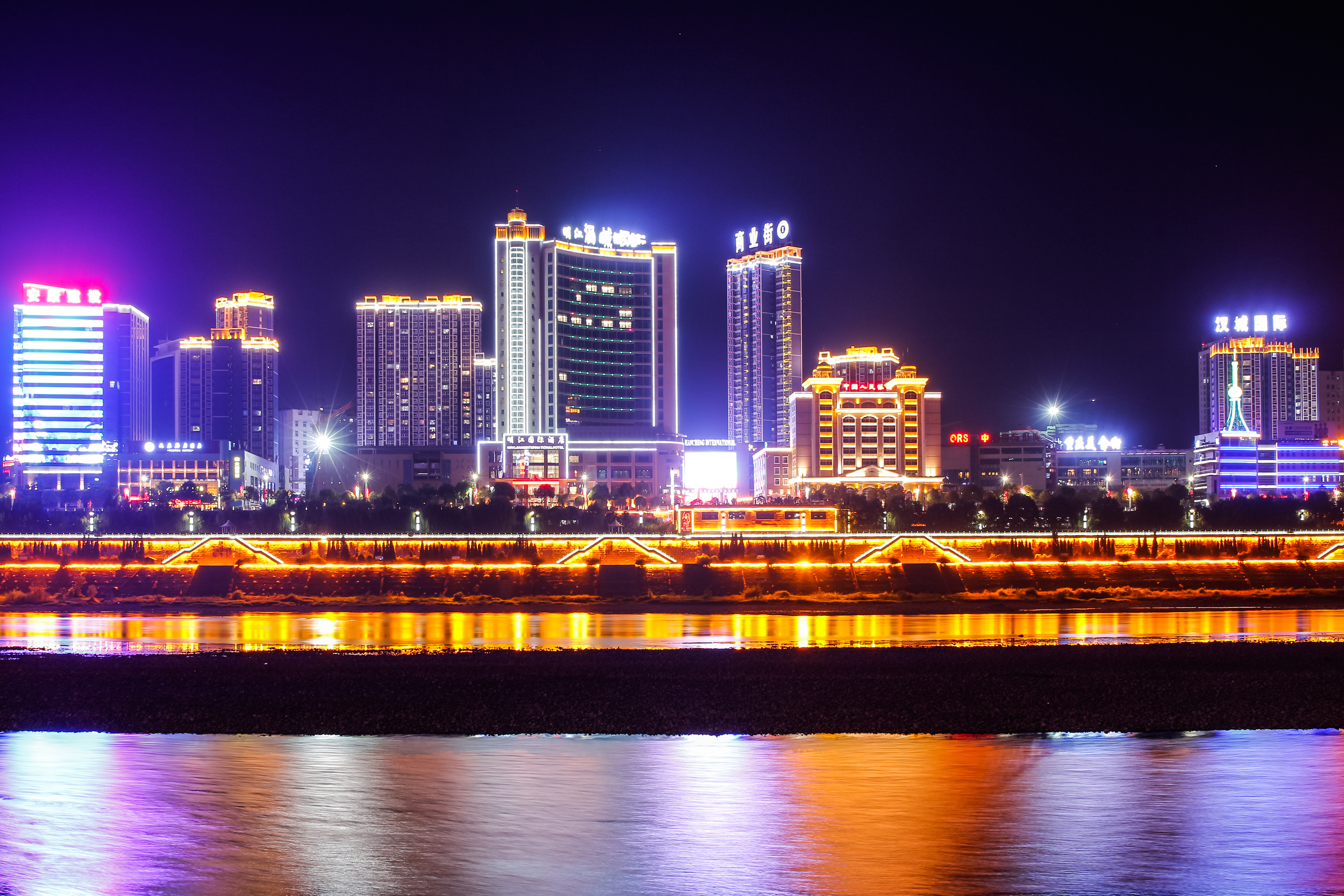 安康水西门夜景图片图片