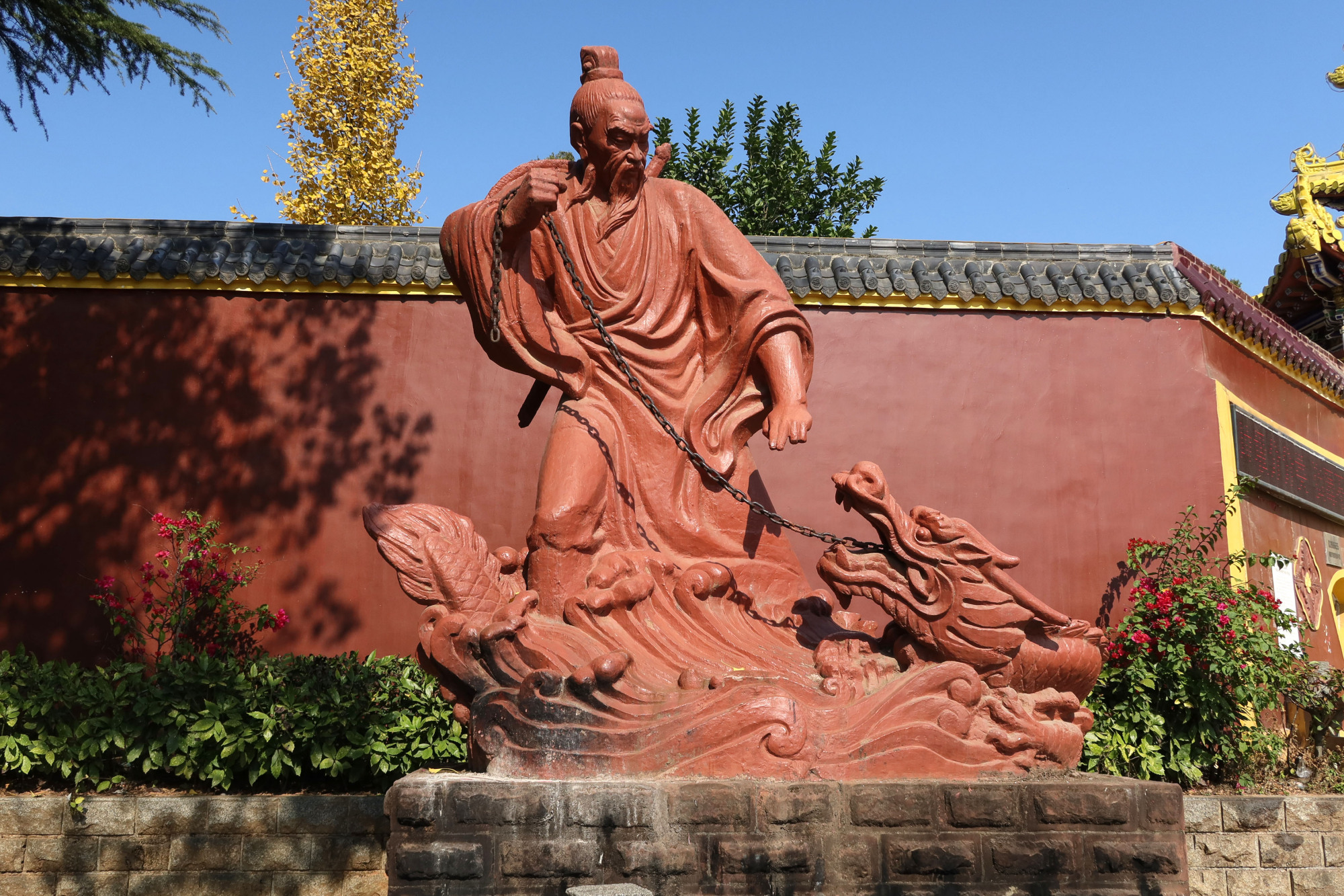 江西铁柱万寿宫