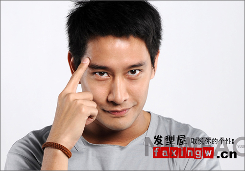 泰星pong帅气写真大片,清新短发显阳光时尚感,实在太帅气了!