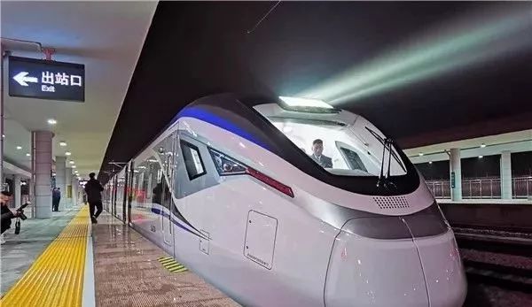 今起,株洲湘潭可动车直达湘西北!长沙乘车地点要注意