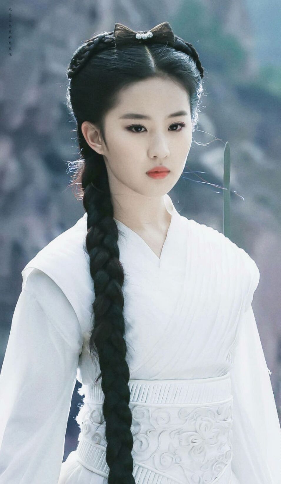 白衣古装月亮女神,赵雅芝,李若彤,刘亦菲谁是你心中的白月光