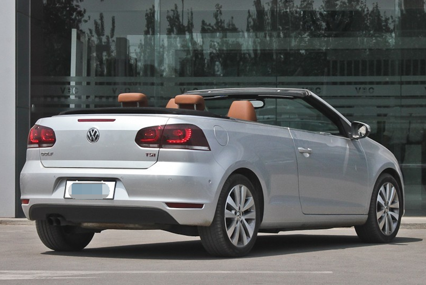 观感十分不错的大众进口 golf敞篷 豪华型的奢华气息