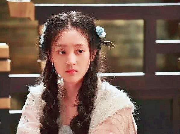 影视剧中的绝美嫁衣造型,赵丽颖端庄杨紫凄美还有何花让人难忘