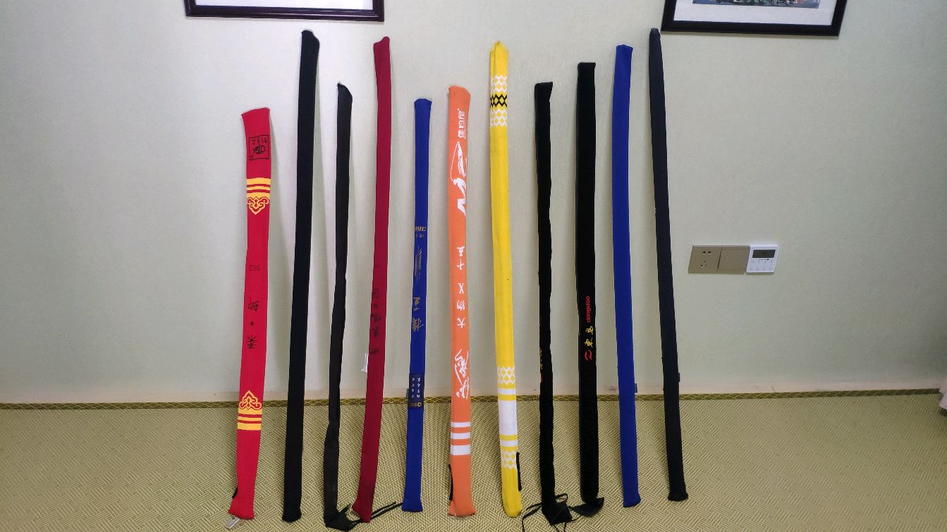 介绍下我的钓鱼装备-鱼竿篇,都说高手钓鱼越钓越短,是真的吗?