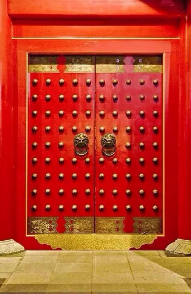 为什么故宫的门钉不可以随便乱摸?故宫冷知识三