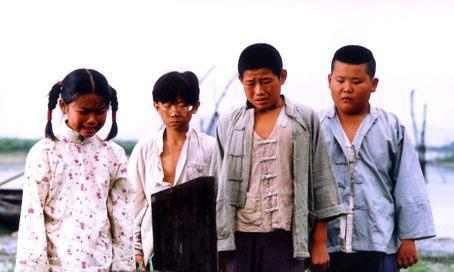 《小兵张嘎》主演发展各不同 : 佟乐乐成实力演员 ,嘎子画风奇怪