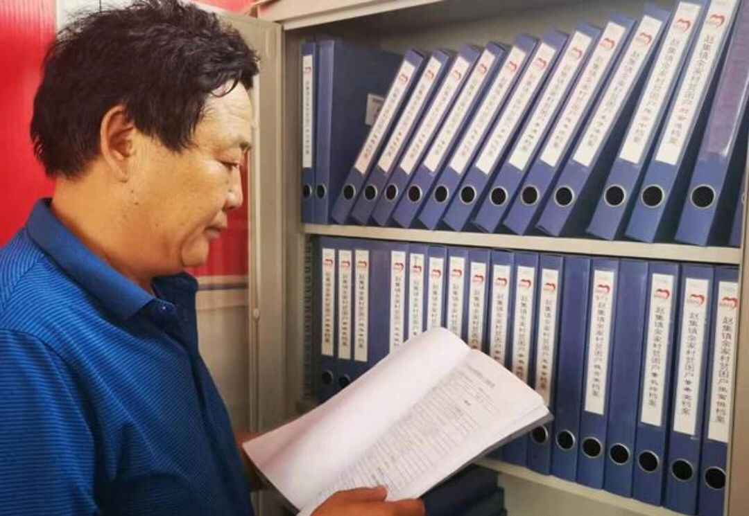 河南邓州:赵集镇余家村支书陈丰光退伍不褪色,脱贫攻坚冲在前