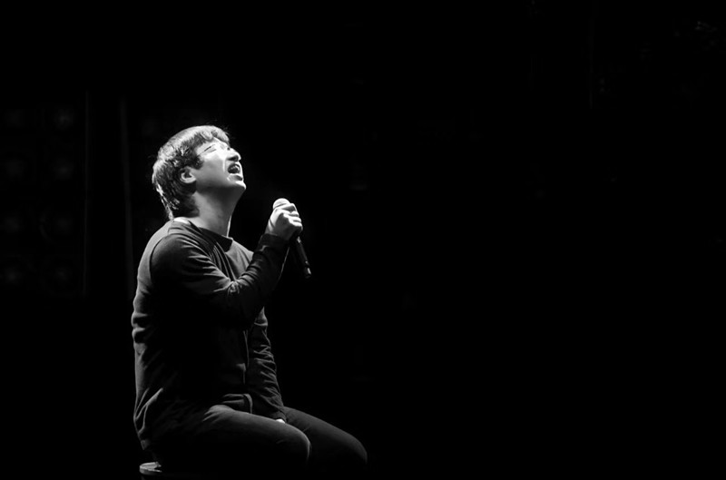 李志签约麦田音乐厂牌,对于独立音乐人来说是不是件好事?