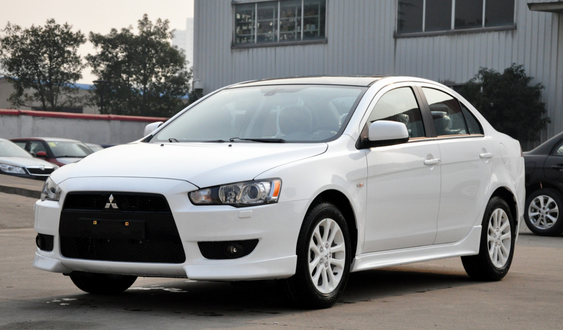 翼神,非常简洁大方的设计,辨识度比较高