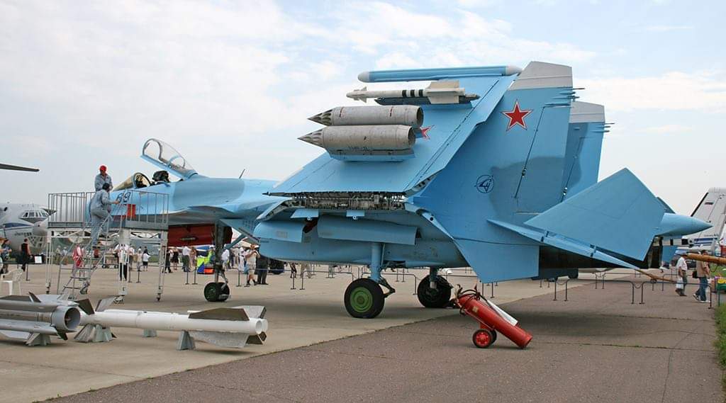 俄罗斯空军苏-33舰载机(17图)