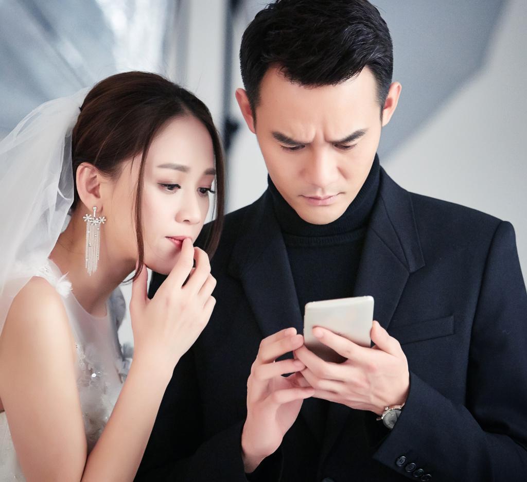 陈乔恩和王凯一起演的《放弃我,抓紧我》,在剧中也是十分的匹配.