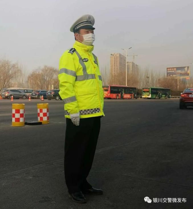 【战"疫"先锋】梁建宏:揣着红花油的跛脚大队长