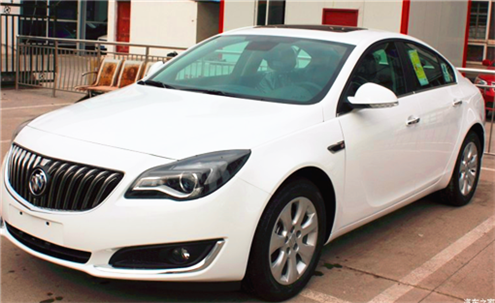 新款丰田ae86,这是一辆全新的车型,惹人注目的外形是它一个显著特点