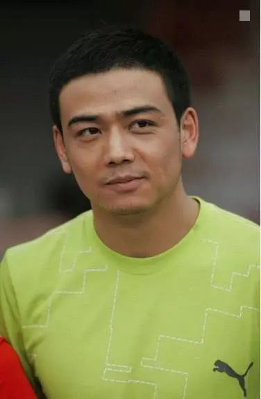 "年轻时长得一般,老了帅出天际"的三位男星,最后一位让人沦陷