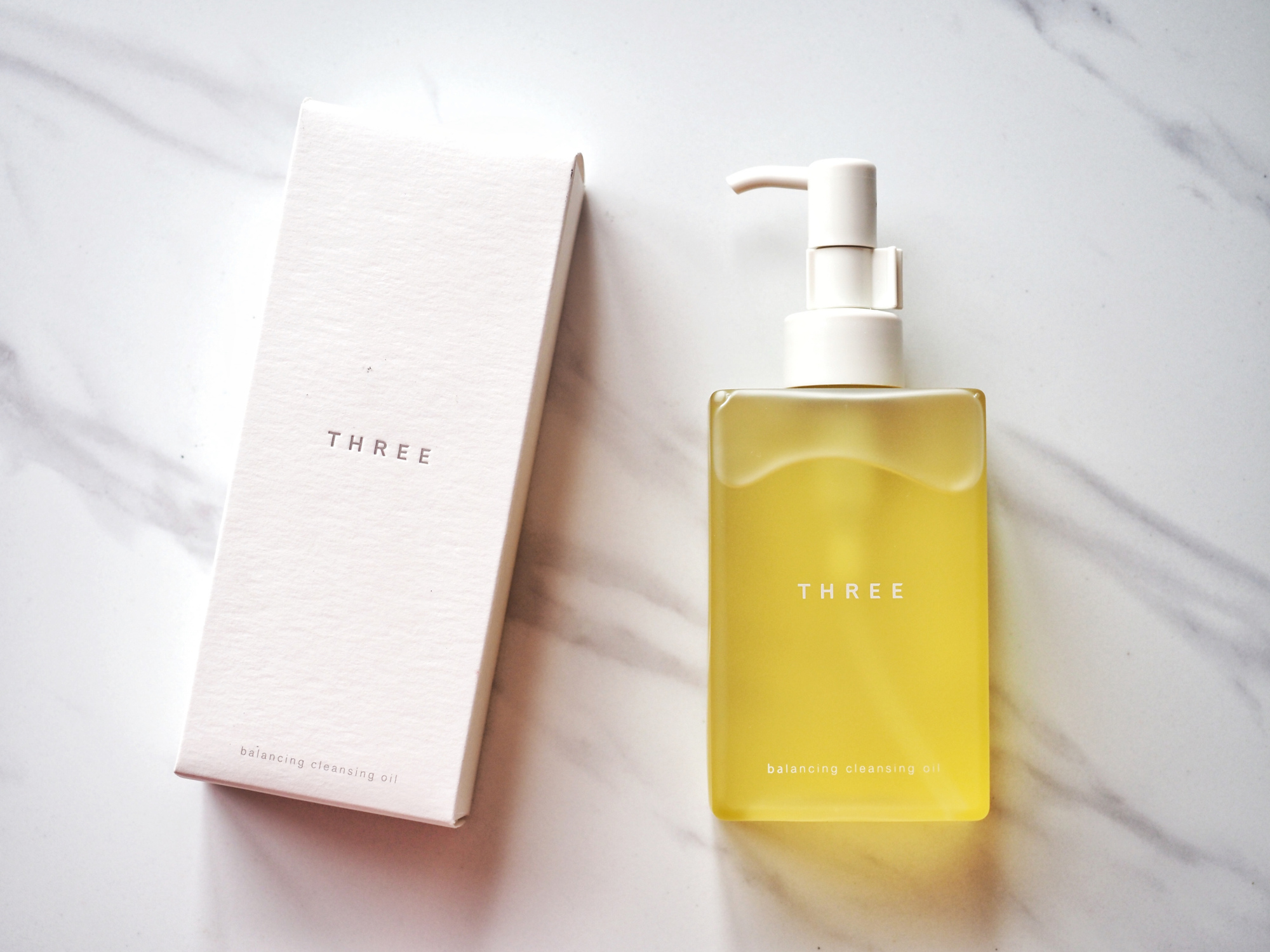 three化妆品怎么样,日本three素肌陶瓷粉底液,卸妆油,口红好吗