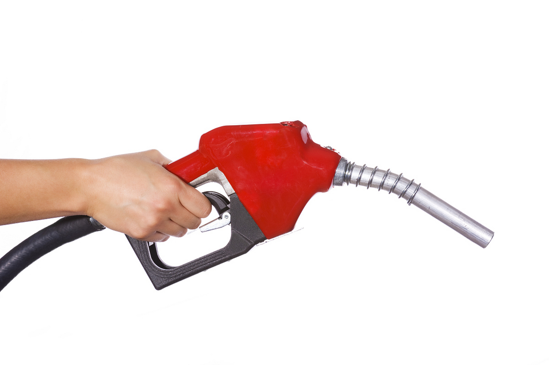 加油站员工反复捏枪是为了解决油枪传感器故障或检查油枪工作状态,与