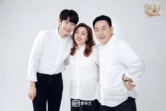 《做家务的男人》汪苏泷尤长靖出游"放飞自我"