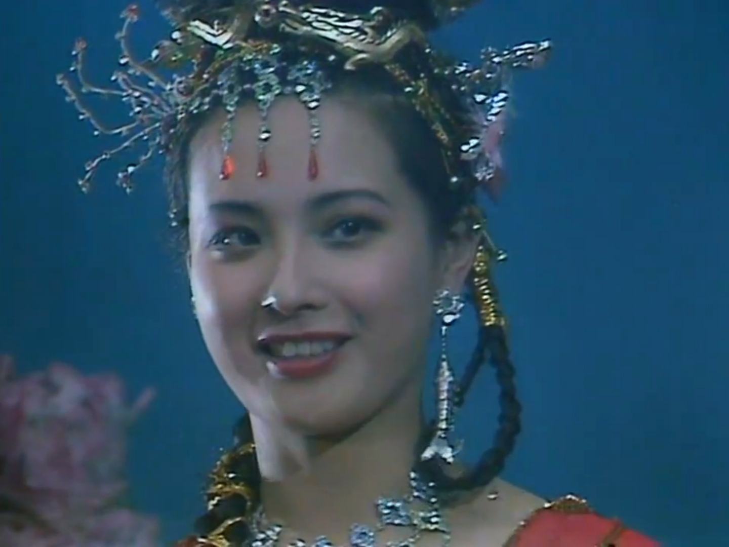 活力四射,光彩照人——万圣公主张青