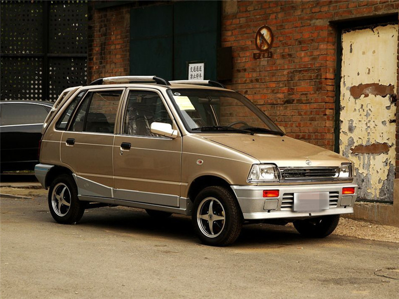 5万江南tt"硬怼"老年代步车,众泰看走眼了?这卖相不太吃香