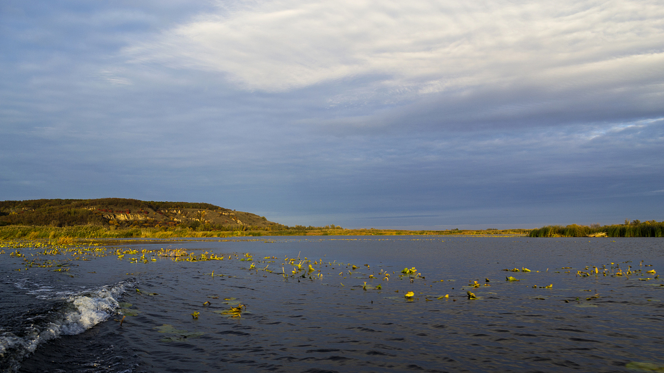 乌苏浪子湖,位于内蒙古阿尔山市,是一个火山堰塞湖,水域面积135公顷
