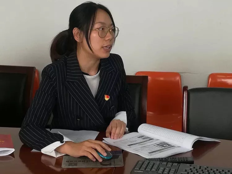 沙河市册井乡召开四月份主题党日活动