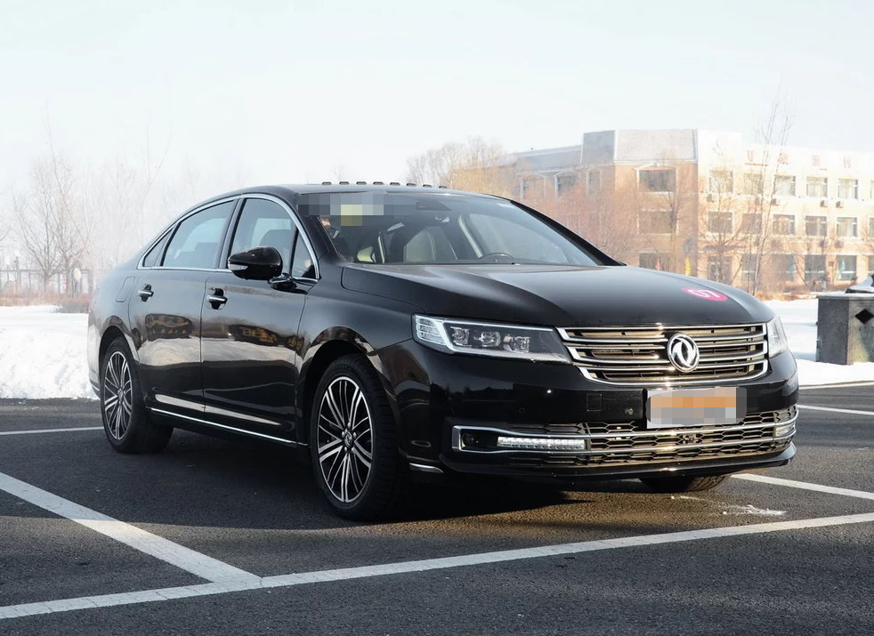 东风风神-东风a9豪华型,非常简洁大方的设计,车身线条流畅