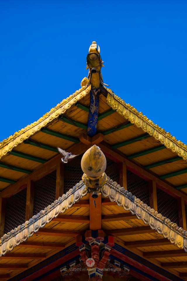 桑耶寺:藏地第一寺庙,四色佛塔让人啧啧称奇