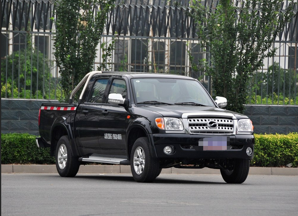 整体的造型优雅,不管是什么颜色,都丝毫不影响它的美