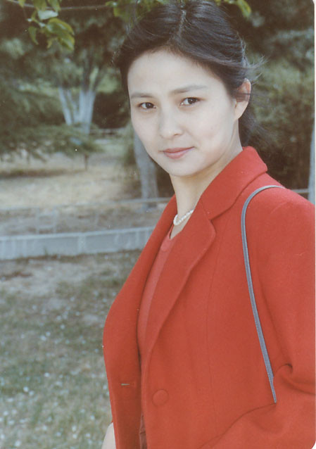 老照片:内地美女明星李羚