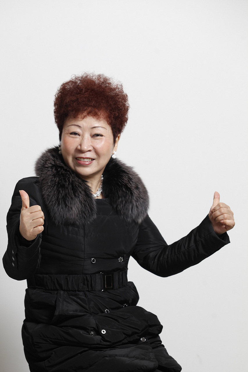红旗连锁女老板曹世如,在事业的巅峰期做出了重大决策.