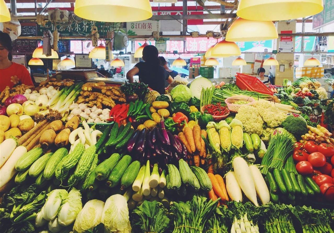 为何英国发出警告,说到华的游客不要去中国菜市场?看完就懂了