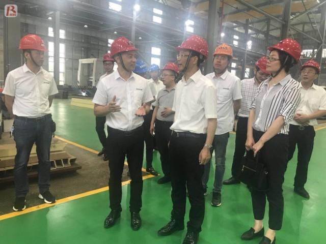 陈胜峰走访企业:强化精准服务 增强发展活力